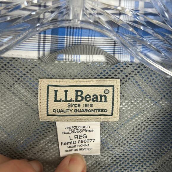 L.L. Bean Mens Button Front Long Sleeve Shirt Size Large Blue White Plaid - Picture 2 of 5
